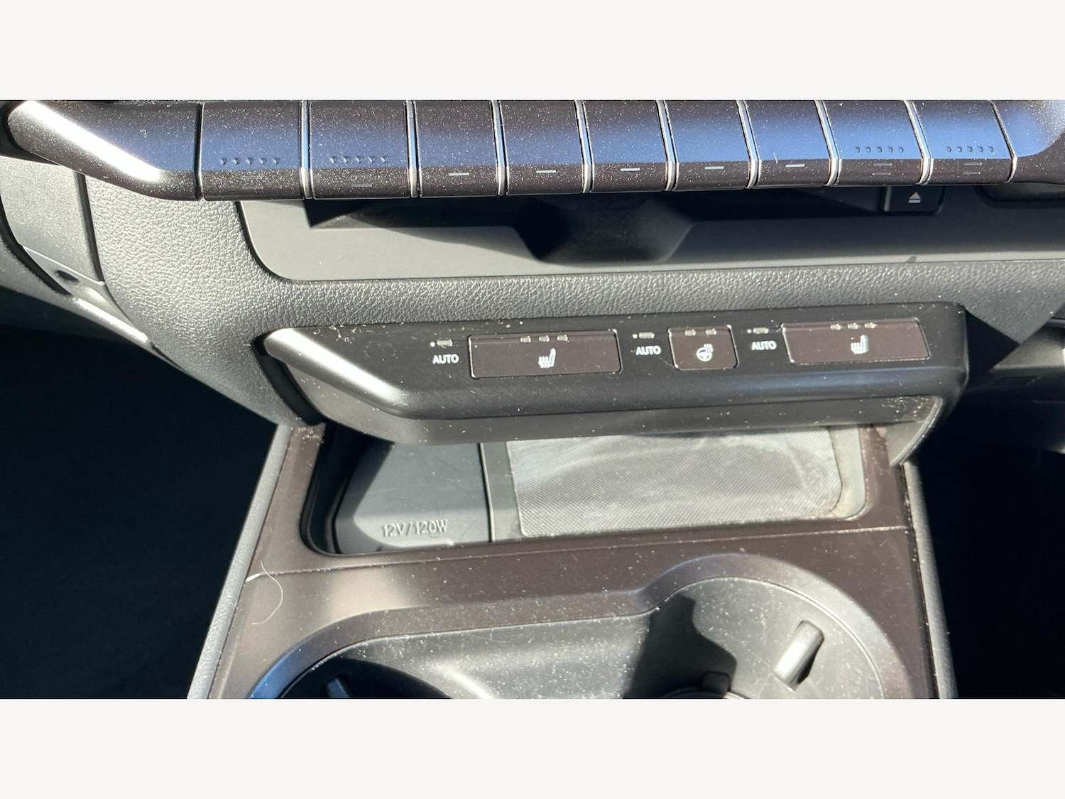 Used Lexus UX 2021 for sale - 76371670: Photo 30