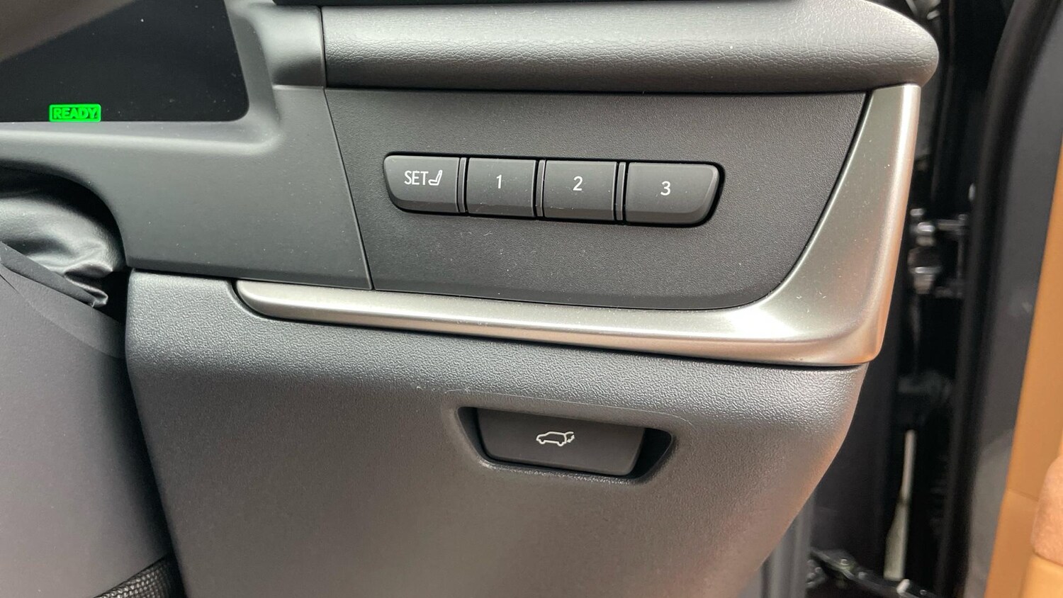 Used Lexus RZ 2024 for sale - 77254619: Photo 34