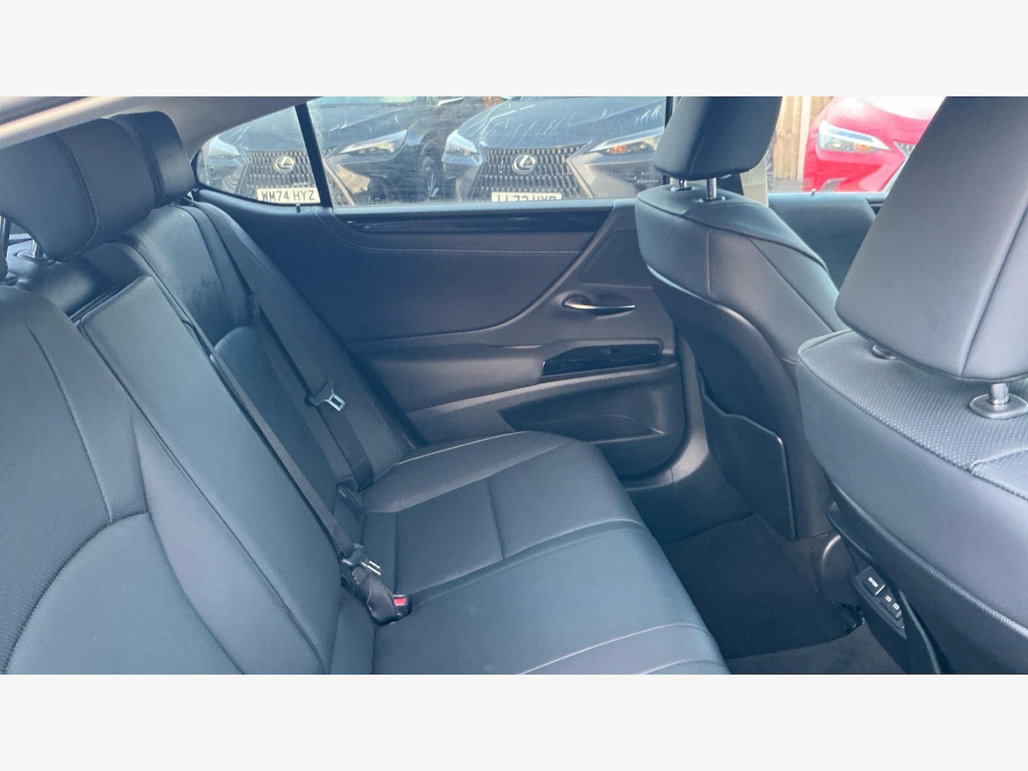 Used Lexus ES 2023 for sale - 76855901: Photo 11