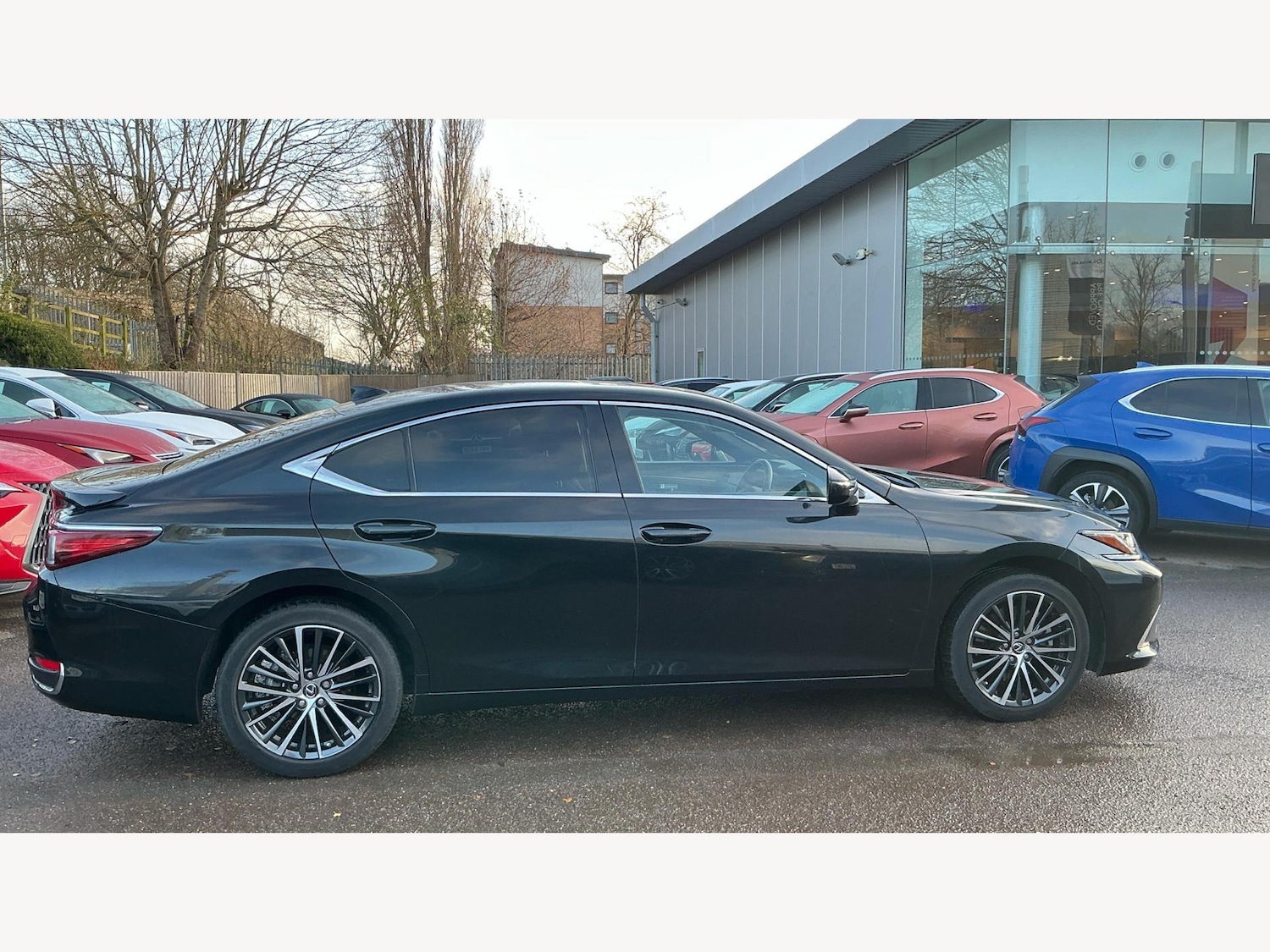 Used Lexus ES 2023 for sale - 76855901: Photo 18