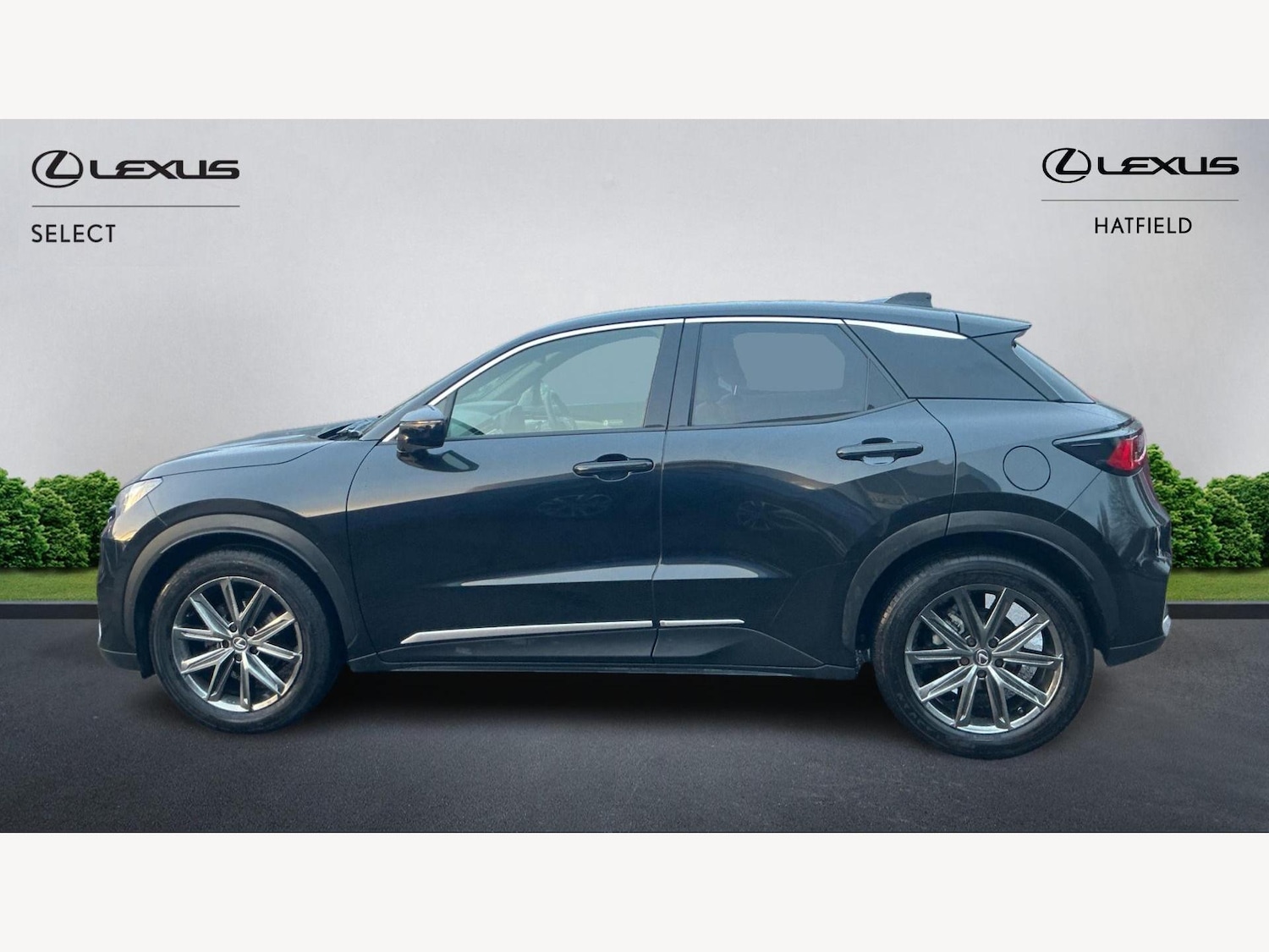 Used Lexus LBX 2024 for sale - 77738219: Photo 3