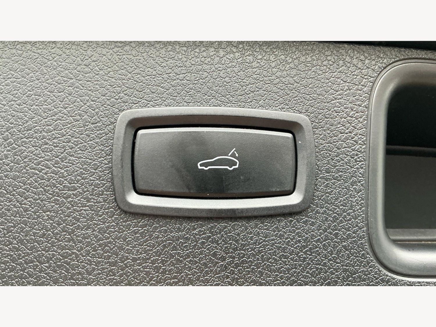 Used Porsche Macan 2018 for sale - 77637894: Photo 27