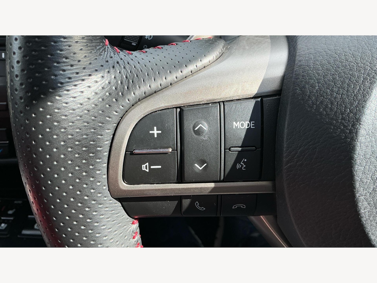 Used Lexus RX 2022 for sale - 76226927: Photo 32