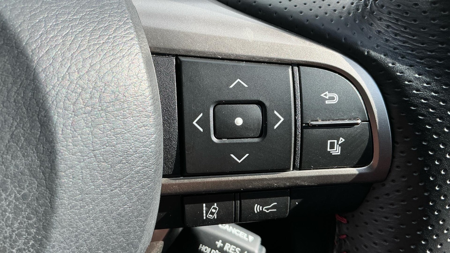 Used Lexus RX 2022 for sale - 76226927: Photo 33