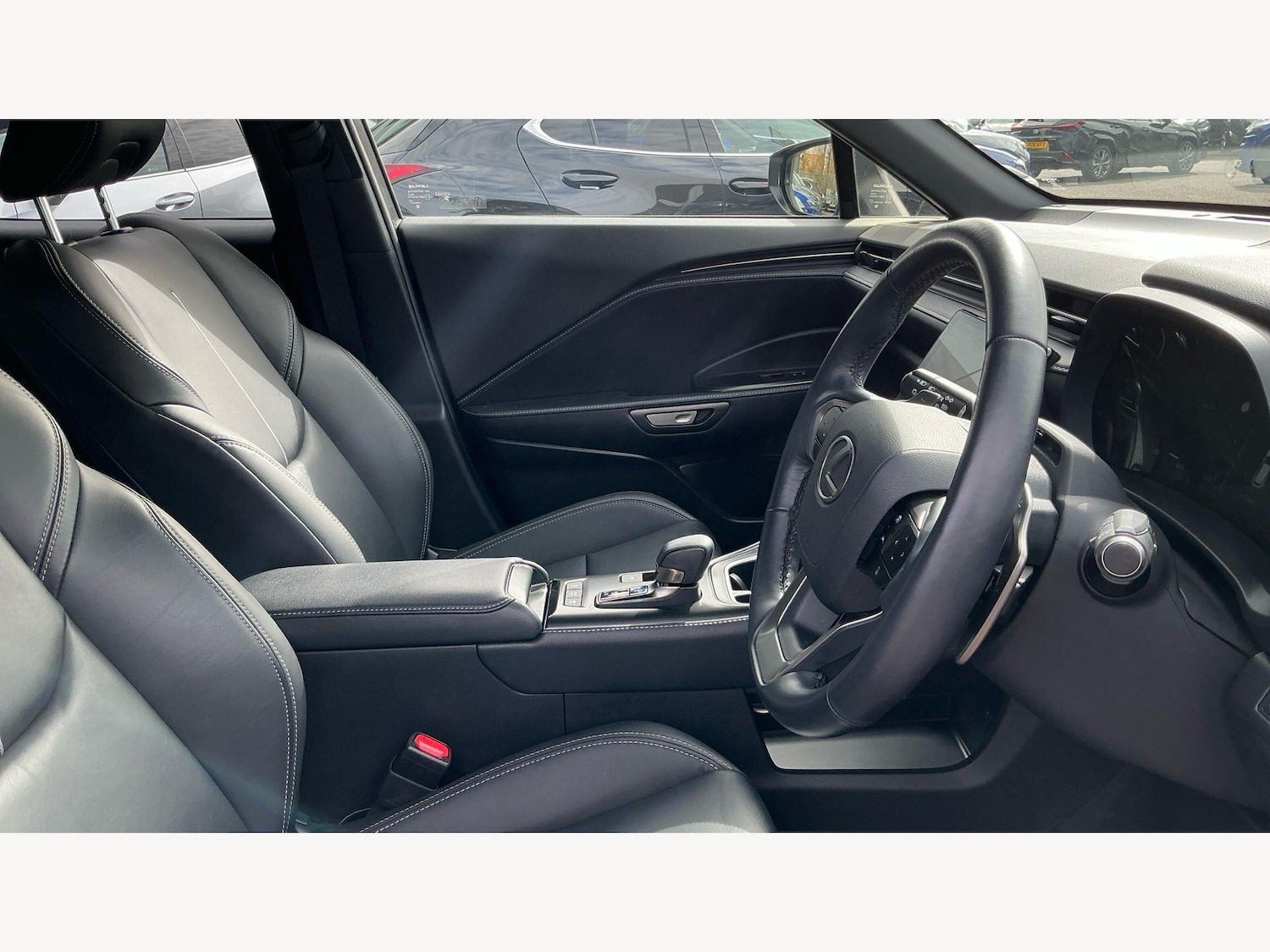 Used Lexus LBX 2024 for sale - 78072952: Photo 15