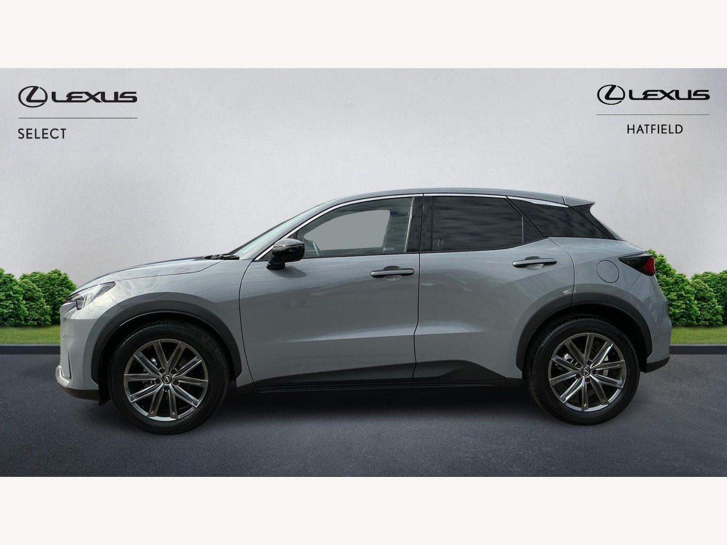 Used Lexus LBX 2024 for sale - 78072952: Photo 3