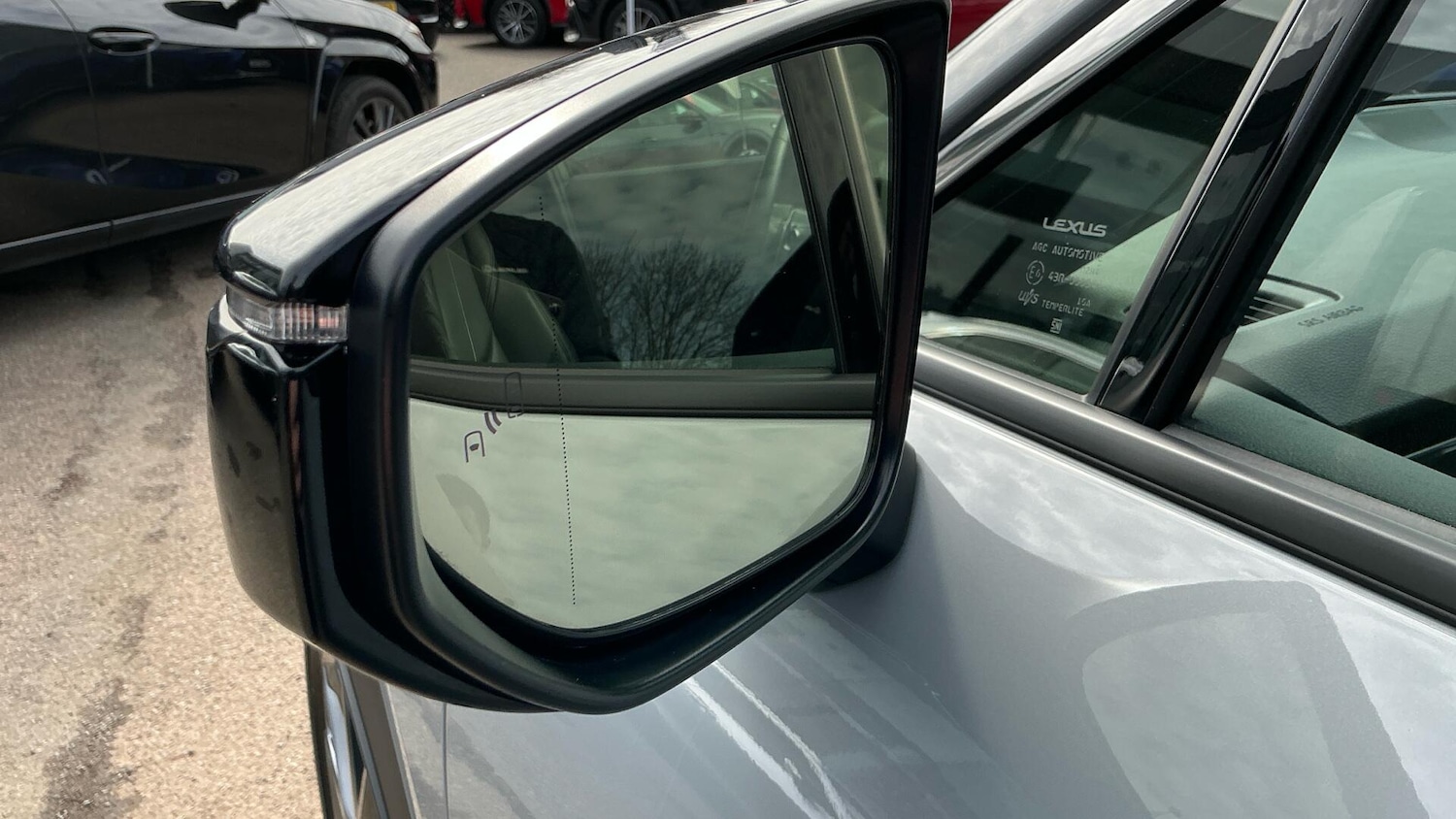 Used Lexus LBX 2024 for sale - 78072952: Photo 32