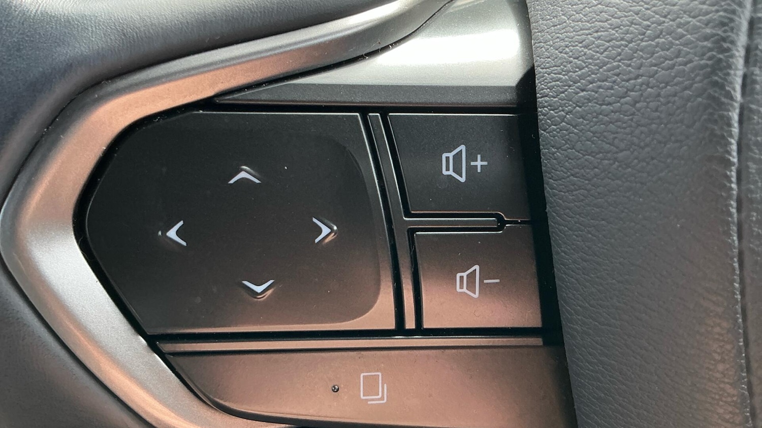 Used Lexus LBX 2024 for sale - 78072952: Photo 36