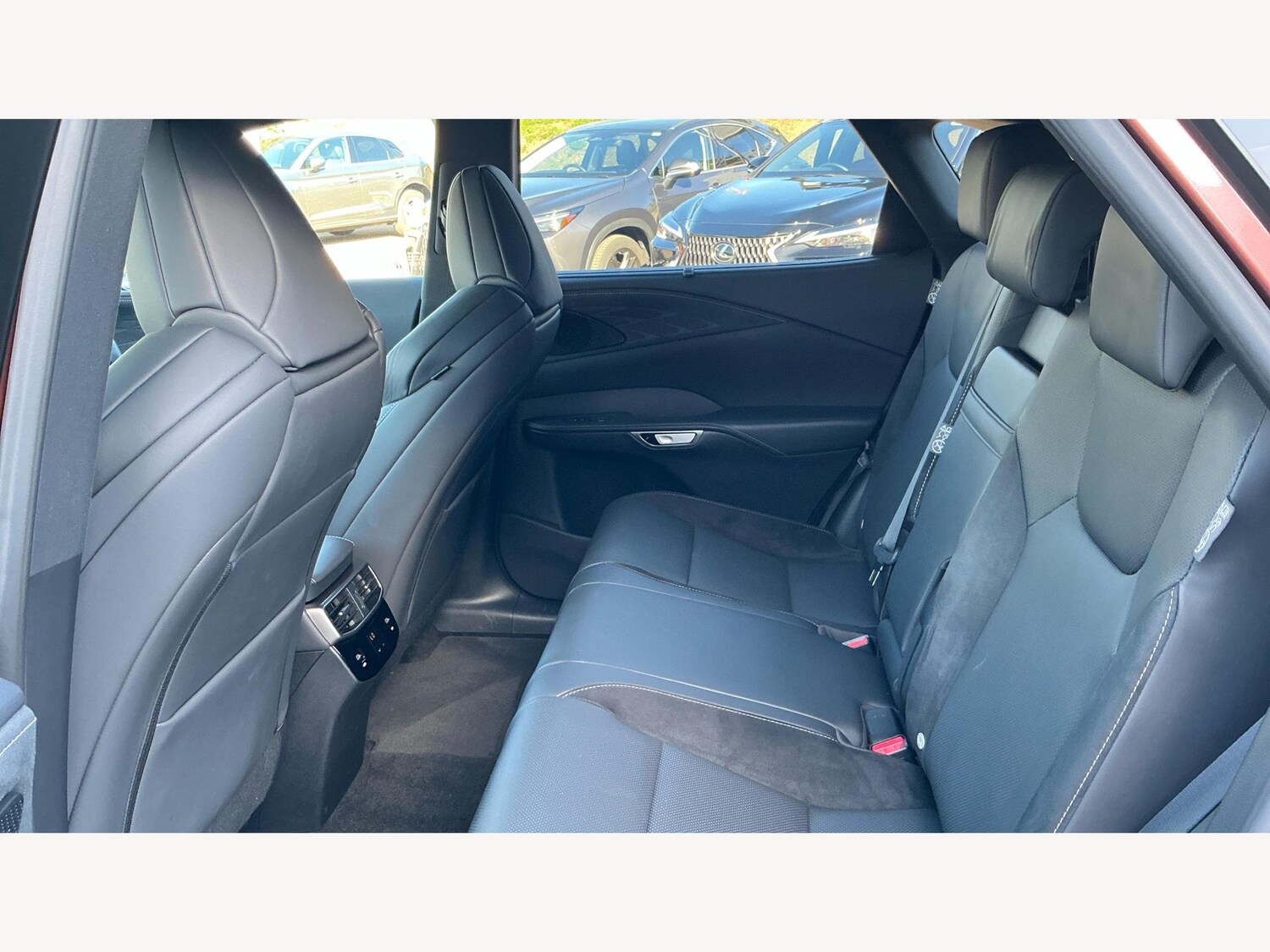 Used Lexus RX 2024 for sale - 75757215: Photo 16