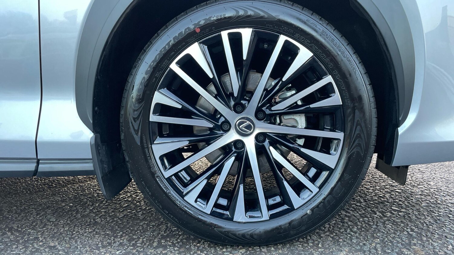 Used Lexus RZ for sale - 77696168: Photo 21