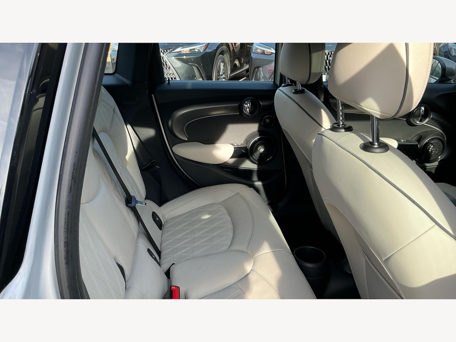 Used MINI Hatch 2022 for sale - 76409010: Photo 11