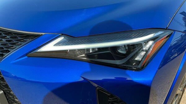 Used Lexus UX 2025 for sale - 76239493: Photo 32