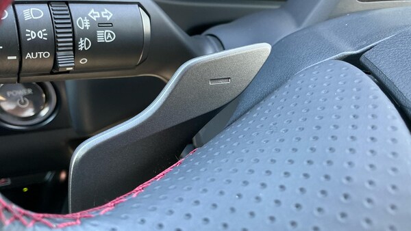 Used Lexus UX 2025 for sale - 76239493: Photo 35