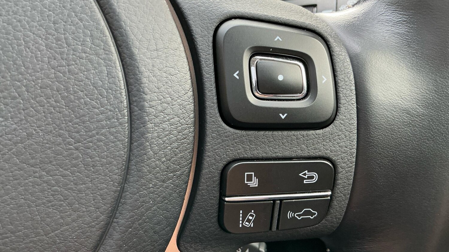 Used Lexus NX 2021 for sale - 76327003: Photo 36