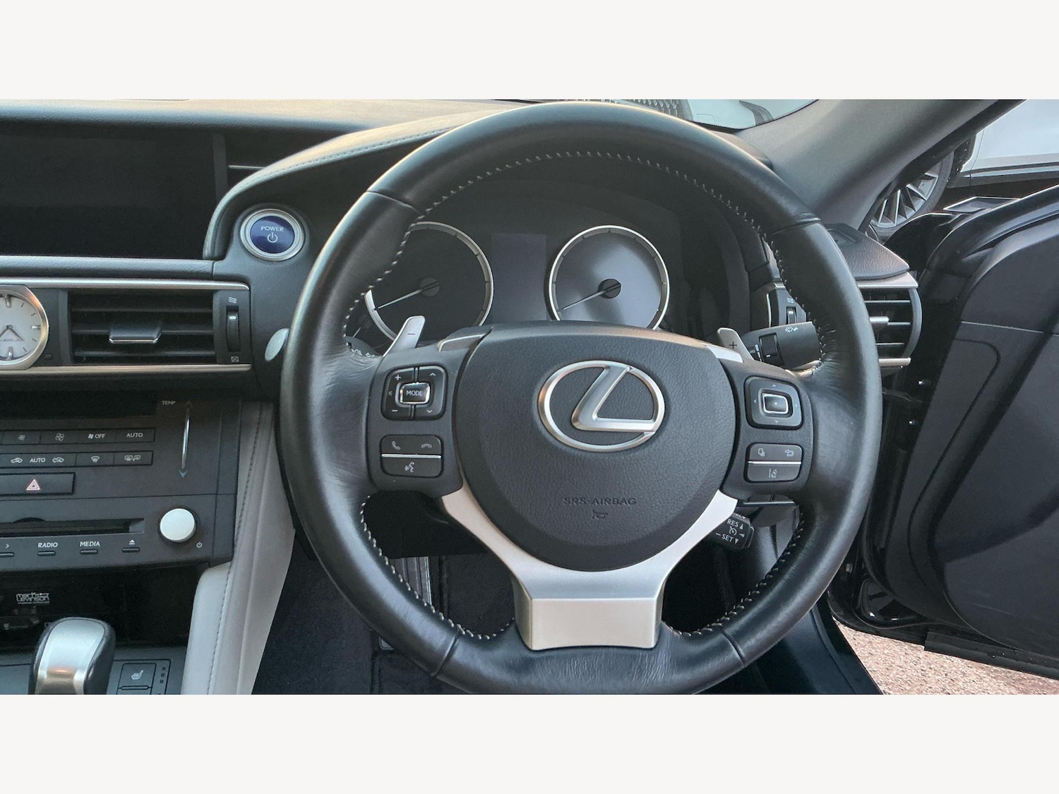 Used Lexus RC 2017 for sale - 76689712: Photo 13