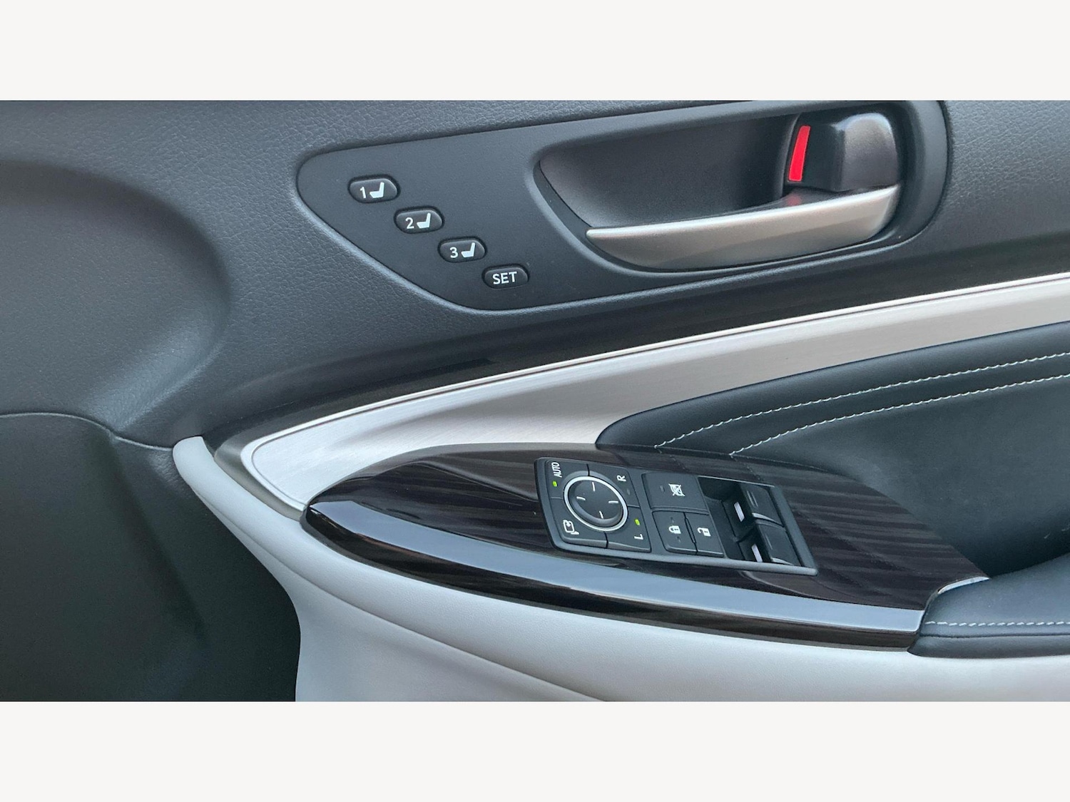 Used Lexus RC 2017 for sale - 76689712: Photo 29