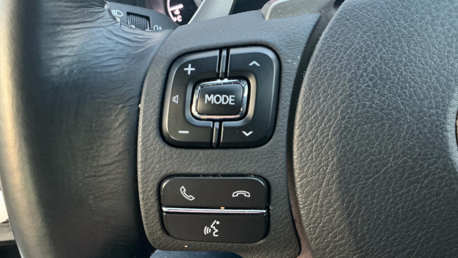 Used Lexus RC 2017 for sale - 76689712: Photo 34