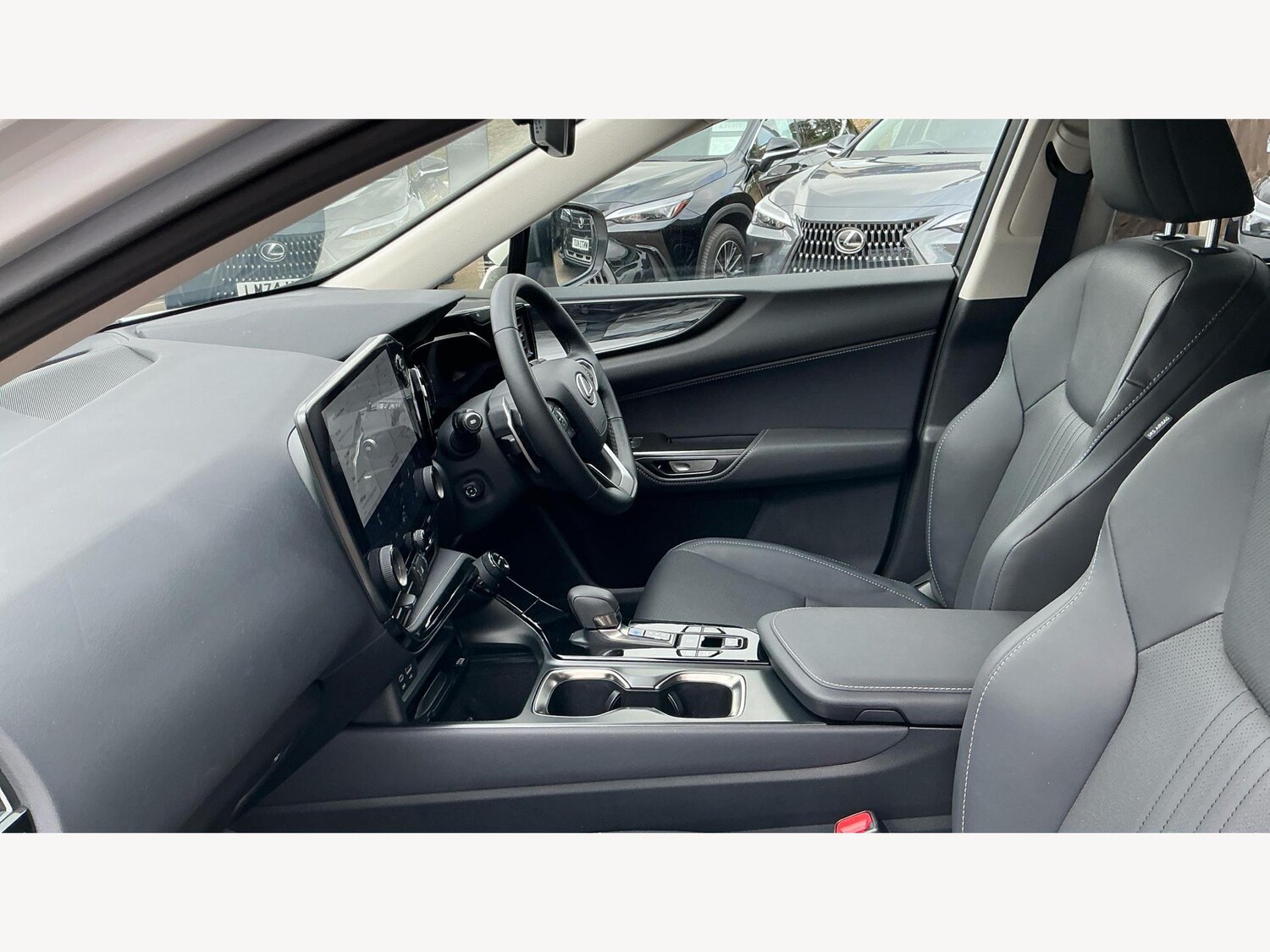 Used Lexus NX 2024 for sale - 76200790: Photo 8