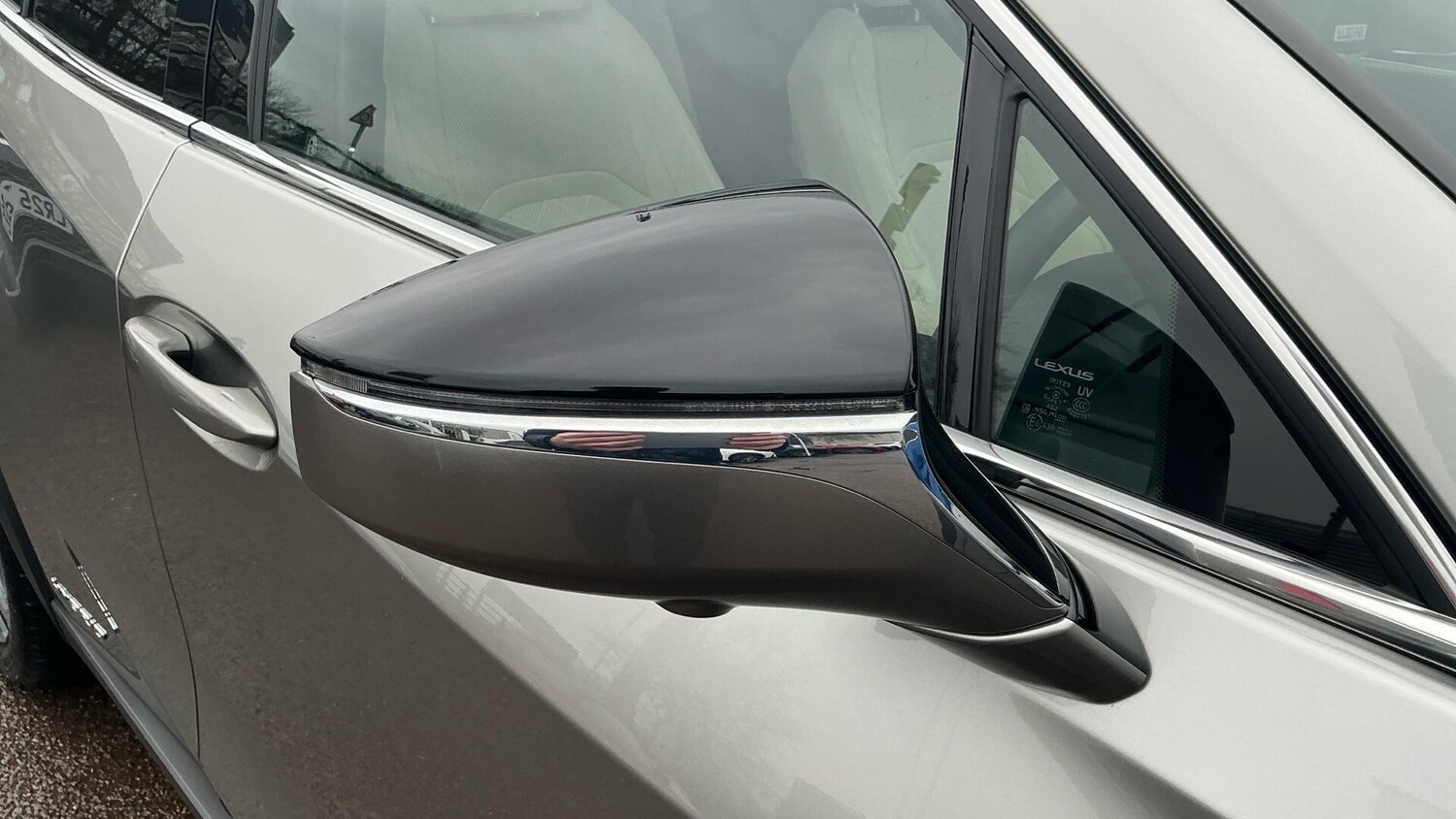 Used Lexus UX 2020 for sale - 77586627: Photo 33