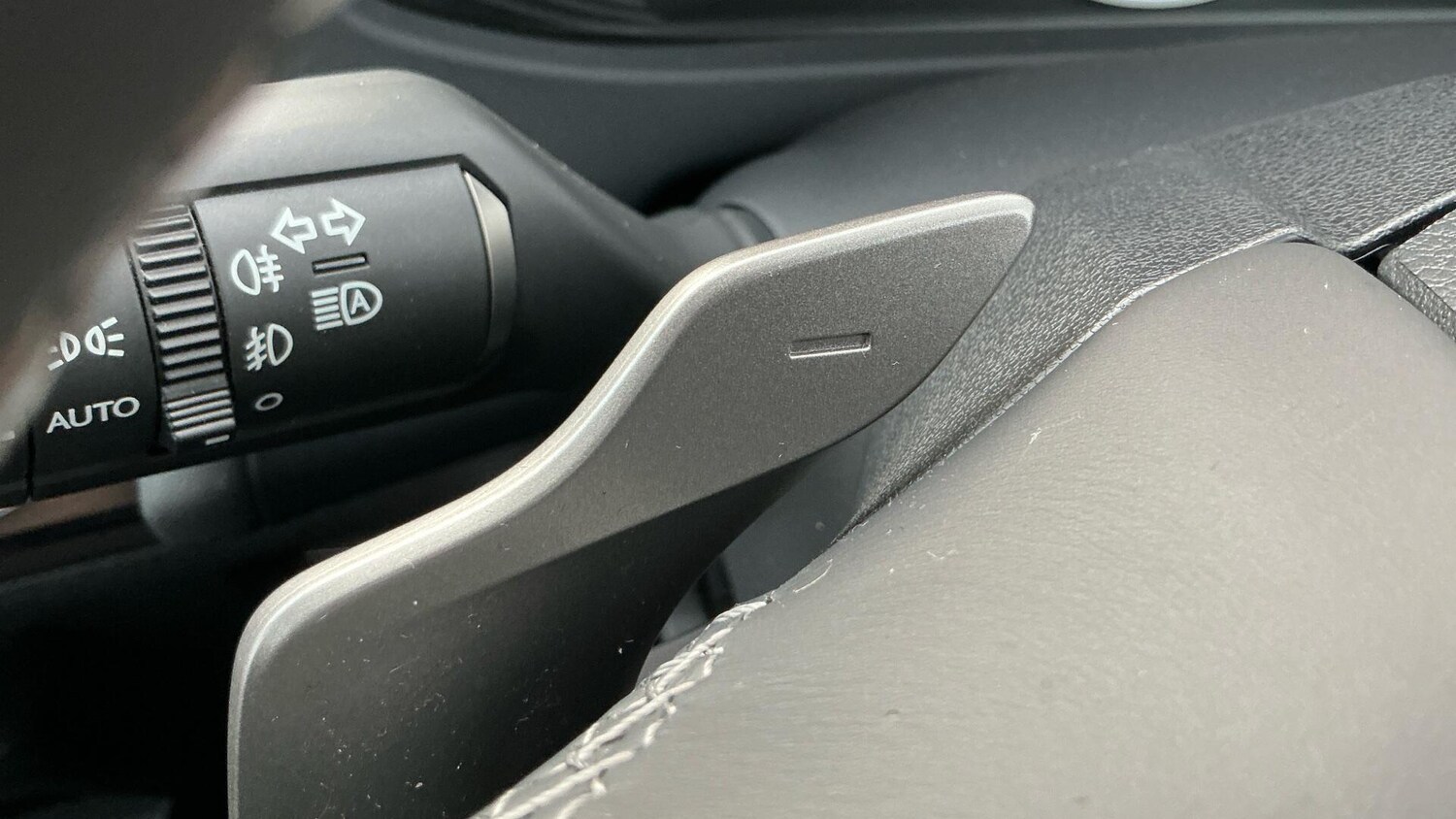 Used Lexus UX 2023 for sale - 77029248: Photo 38