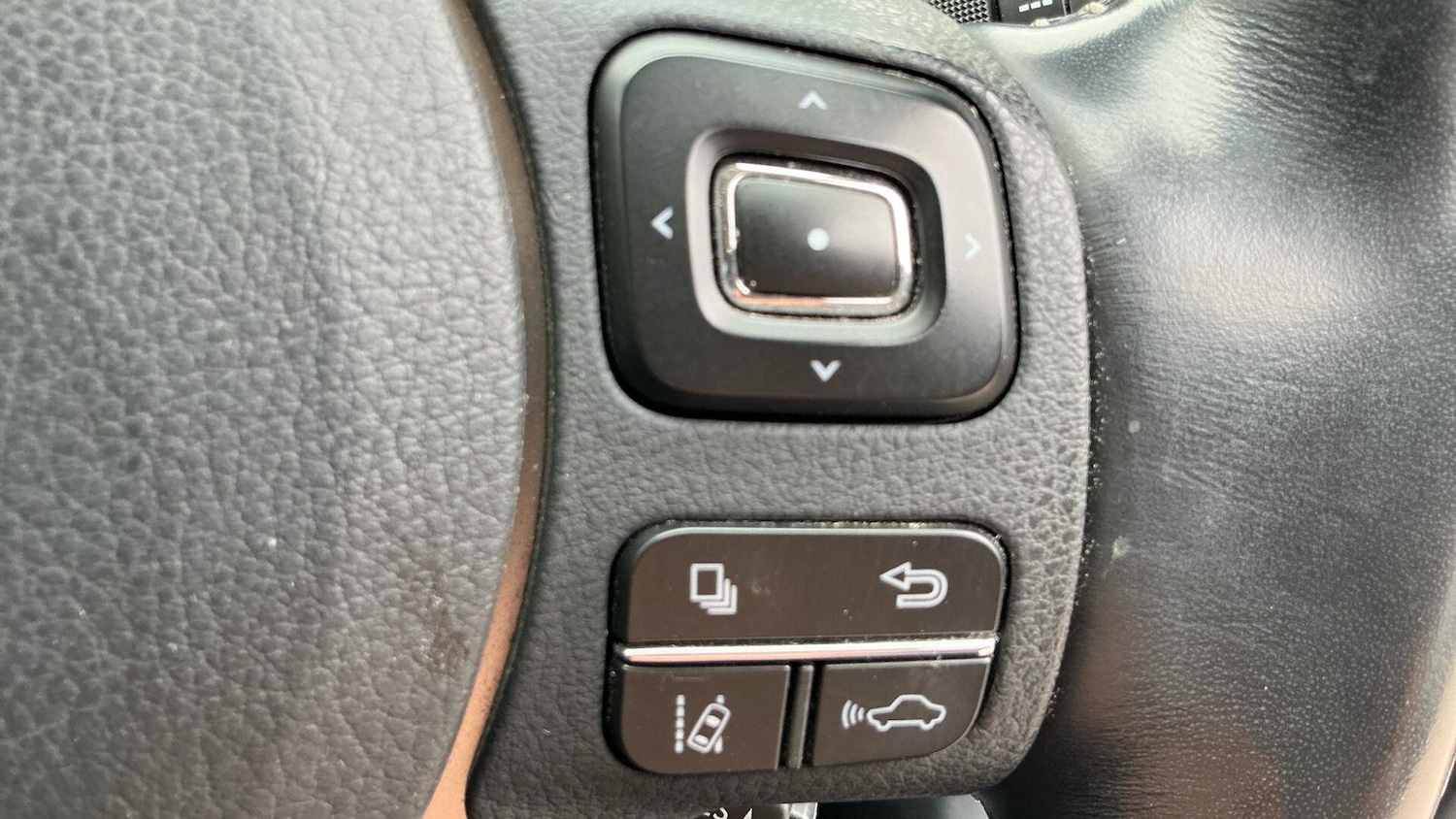 Used Lexus NX 2019 for sale - 76607779: Photo 34