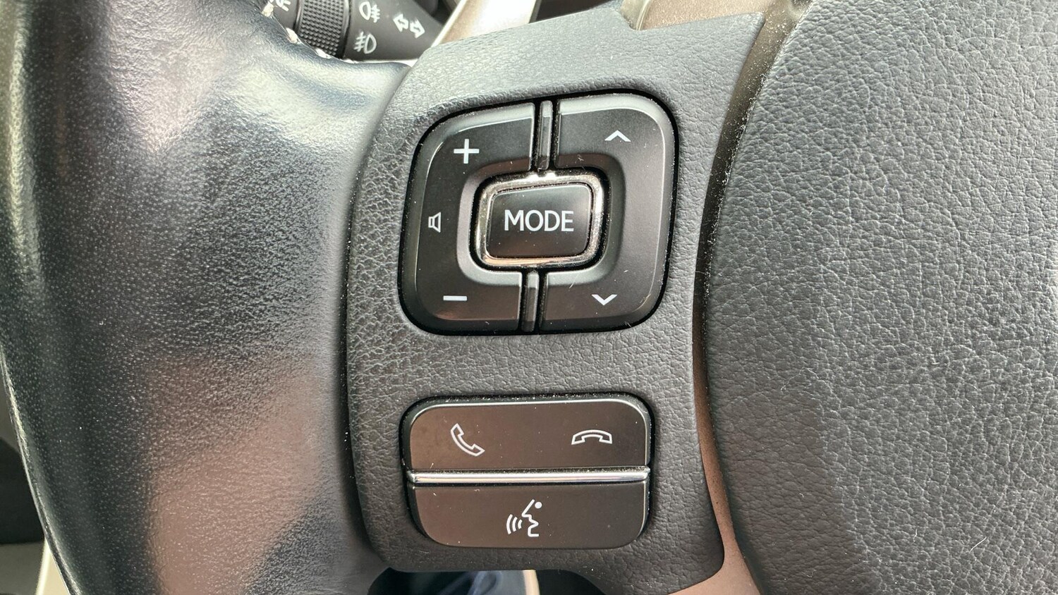 Used Lexus NX 2019 for sale - 76607779: Photo 35