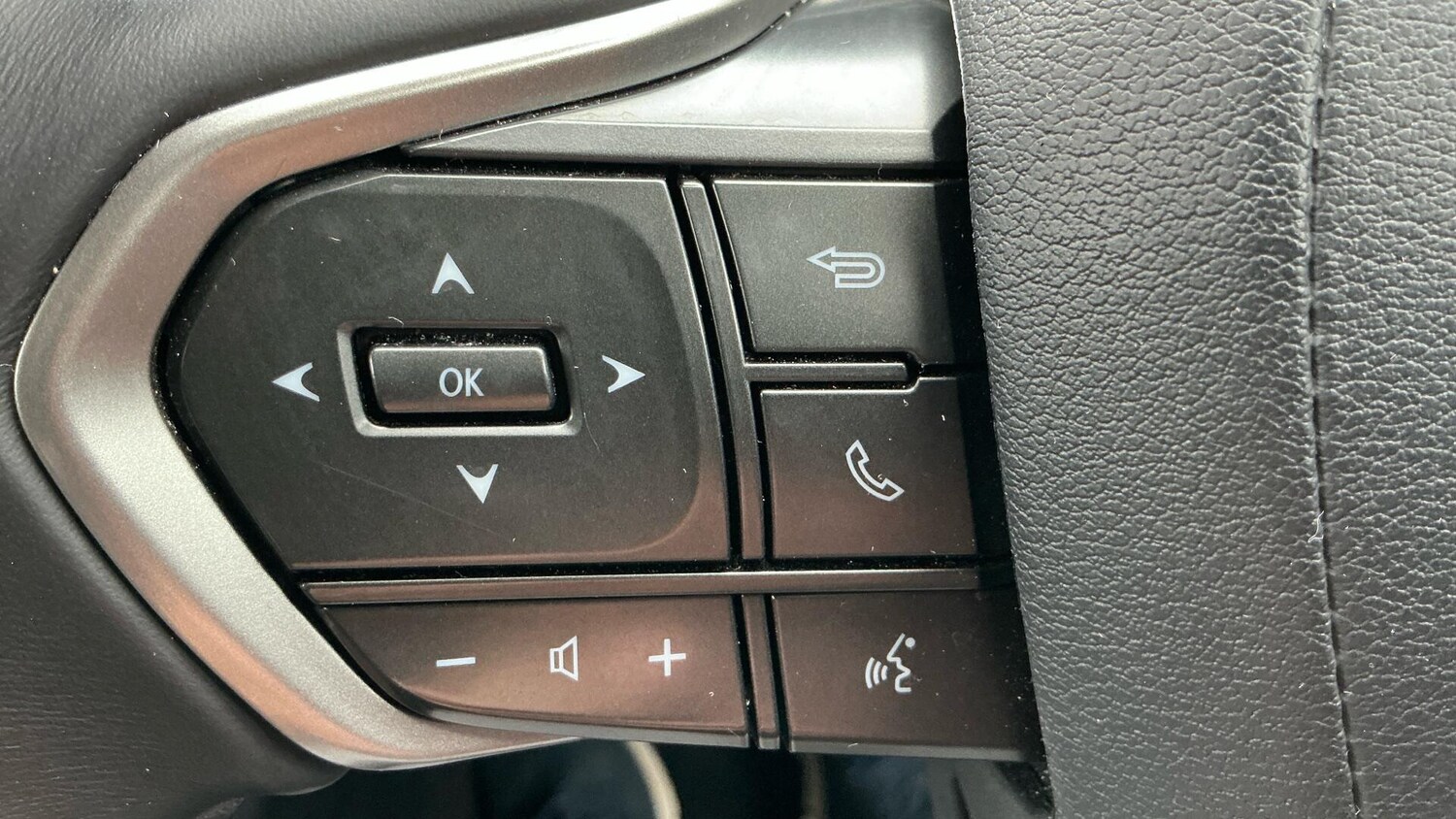 Used Lexus NX 2023 for sale - 76238789: Photo 34