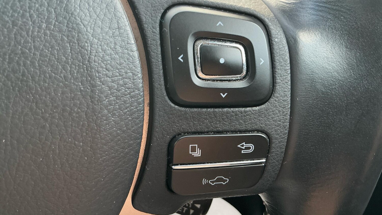 Used Lexus NX 2017 for sale - 77376022: Photo 33