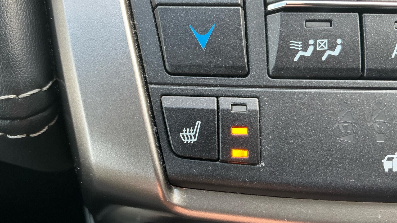 Used Lexus NX 2017 for sale - 77376022: Photo 37