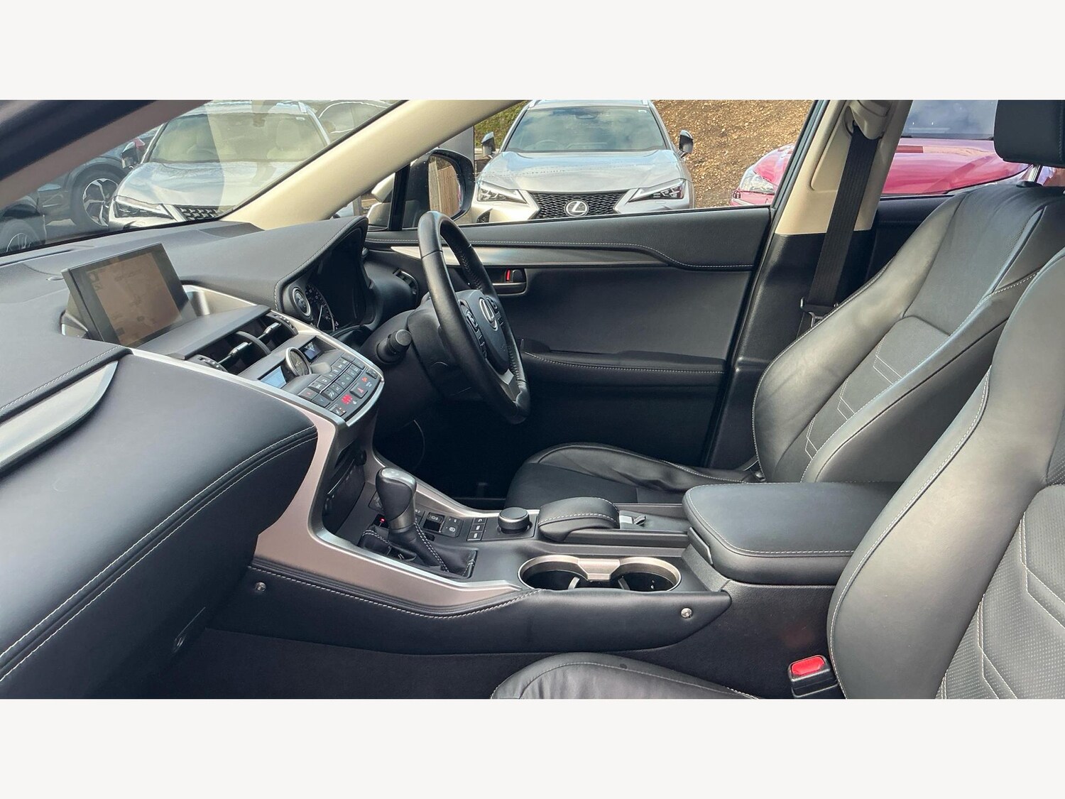 Used Lexus NX 2017 for sale - 77376022: Photo 8