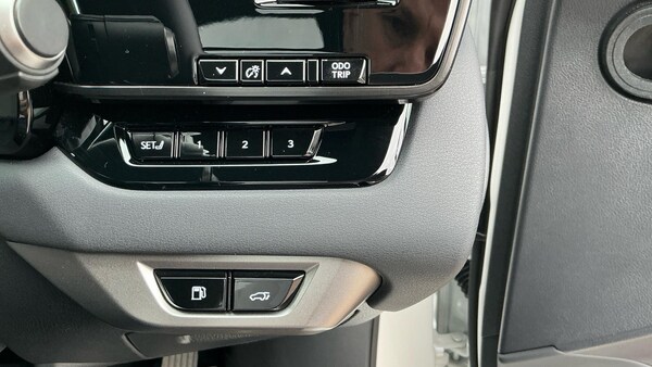 Used Lexus RX 2024 for sale - 74811247: Photo 35
