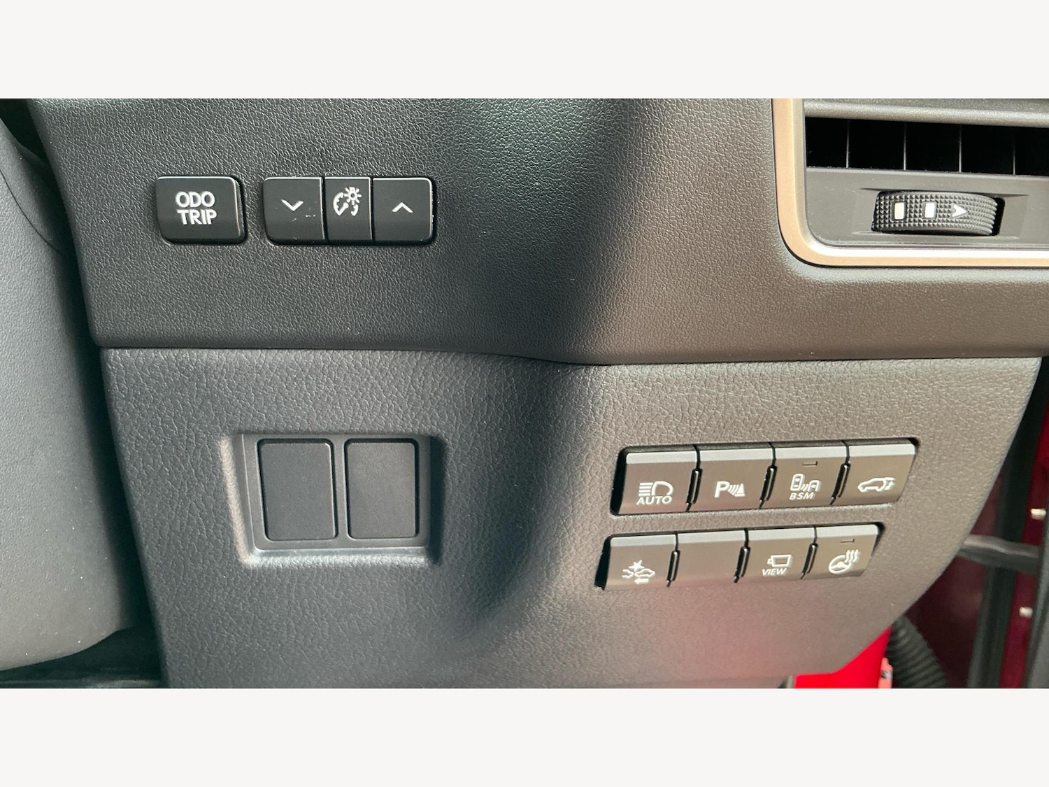 Used Lexus NX 2015 for sale - 75707584: Photo 32