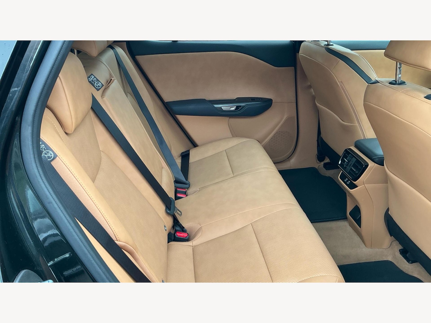 Used Lexus RZ 2024 for sale - 76121398: Photo 11