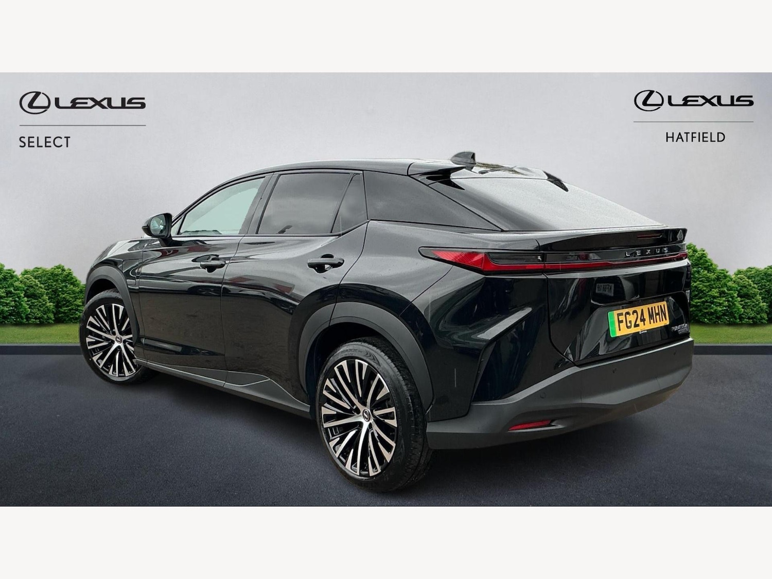 Used Lexus RZ 2024 for sale - 76121398: Photo 2