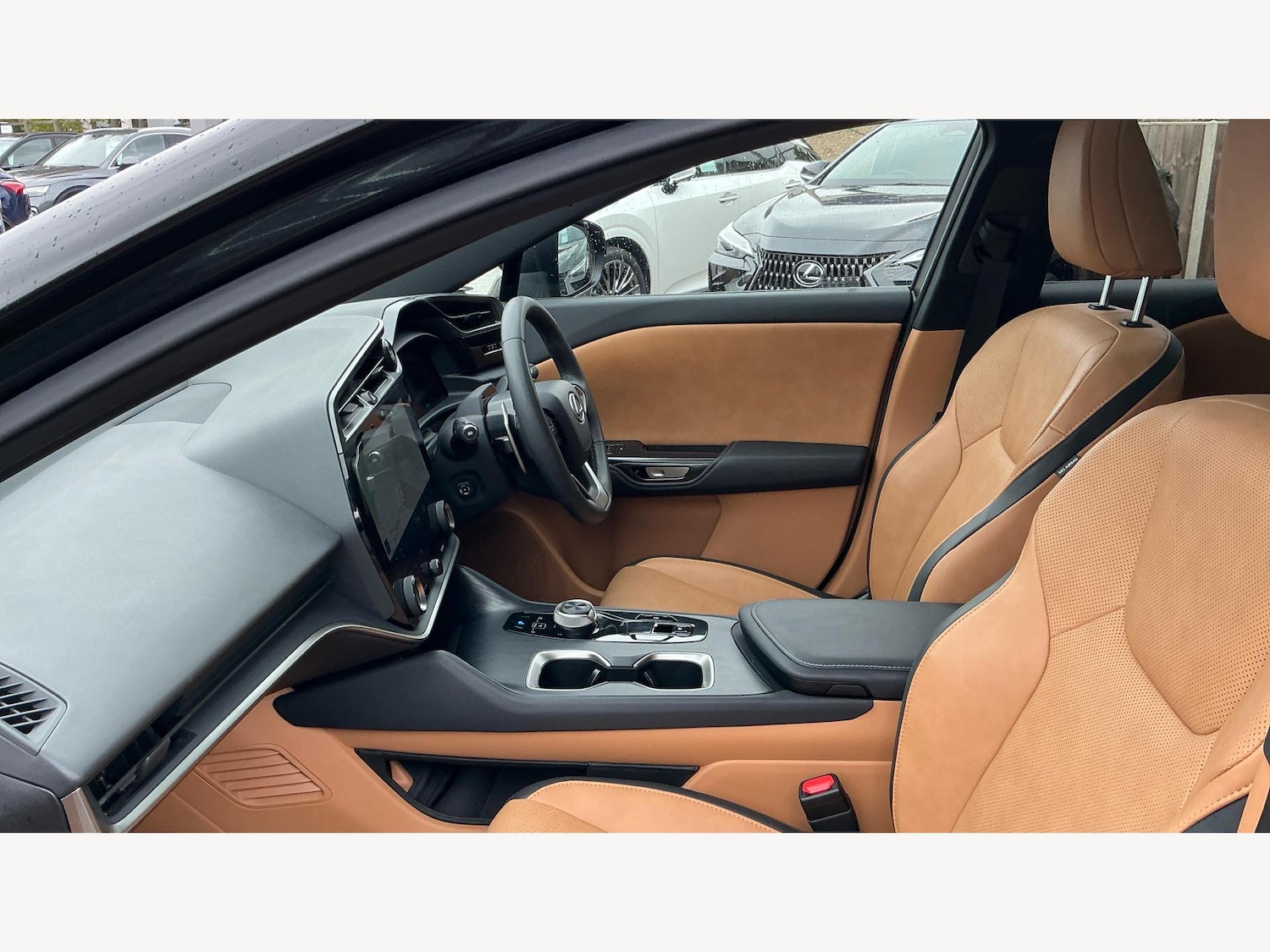 Used Lexus RZ 2024 for sale - 76121398: Photo 8