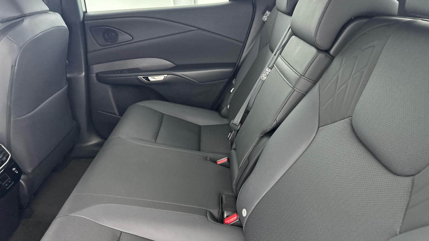 Used Lexus RX 2024 for sale - 77097454: Photo 14