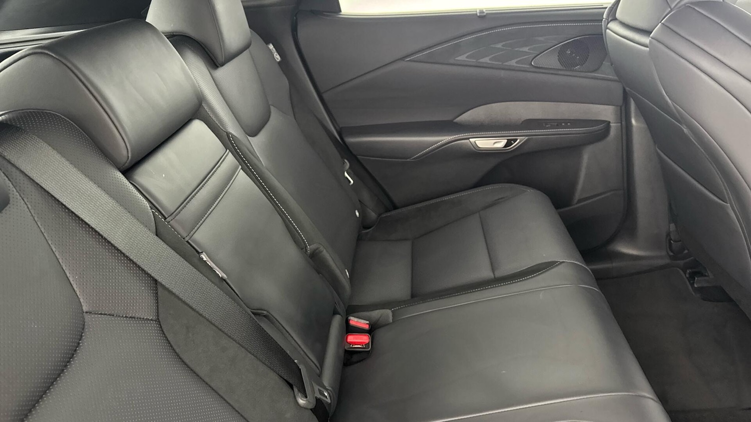 Used Lexus RX 2023 for sale - 77351724: Photo 9