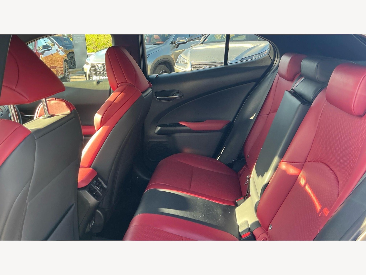 Used Lexus UX 2022 for sale - 77939824: Photo 16