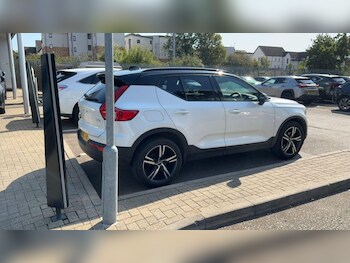 Used Volvo XC40 2021 for sale - 75940942: Photo