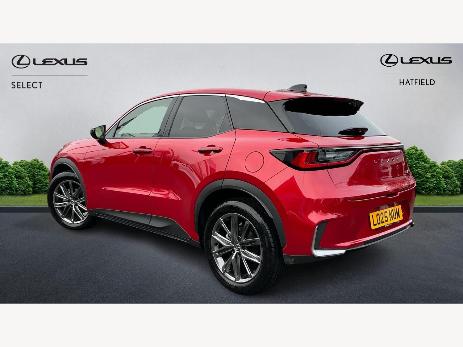 Used Lexus LBX 2025 for sale - 77081893: Photo 2