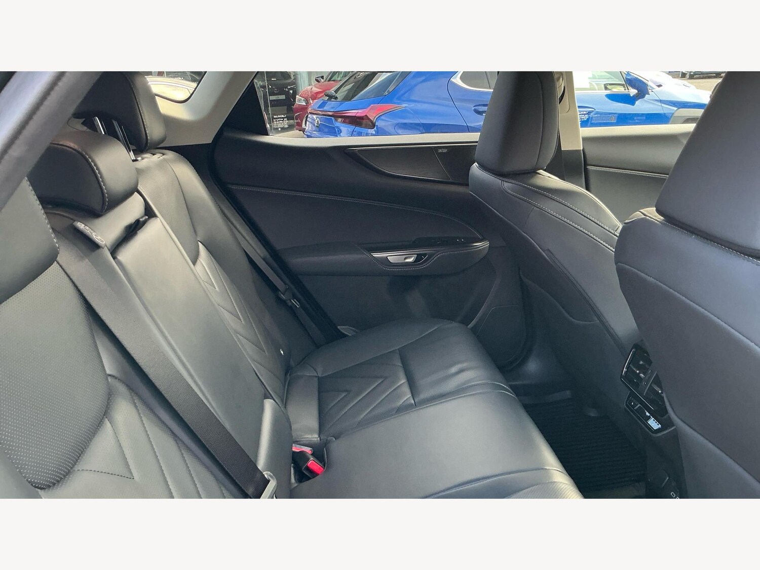 Used Lexus NX 2025 for sale - 76952597: Photo 11