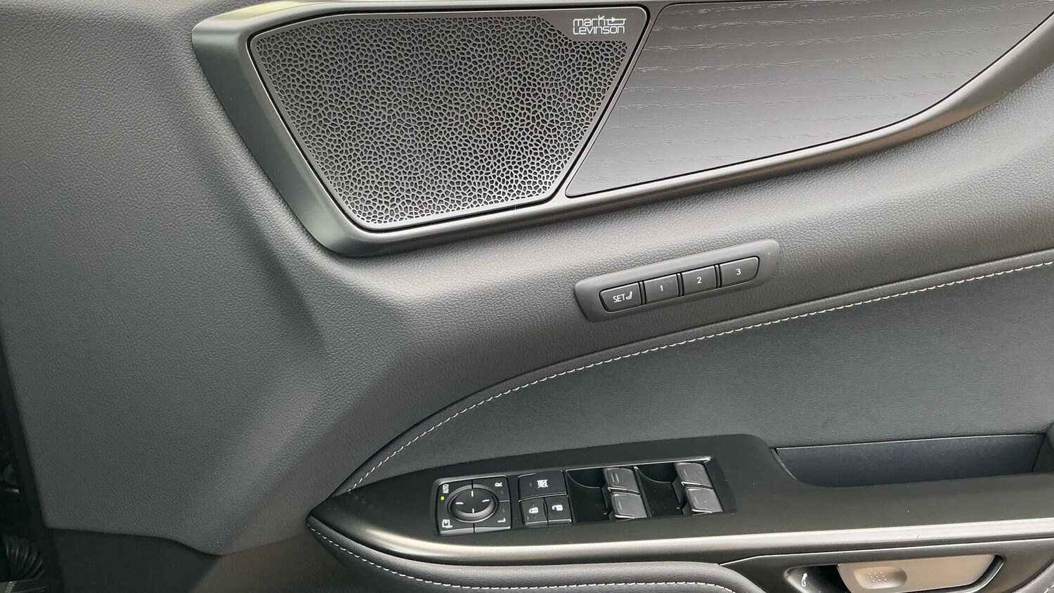 Used Lexus NX 2025 for sale - 76952597: Photo 35