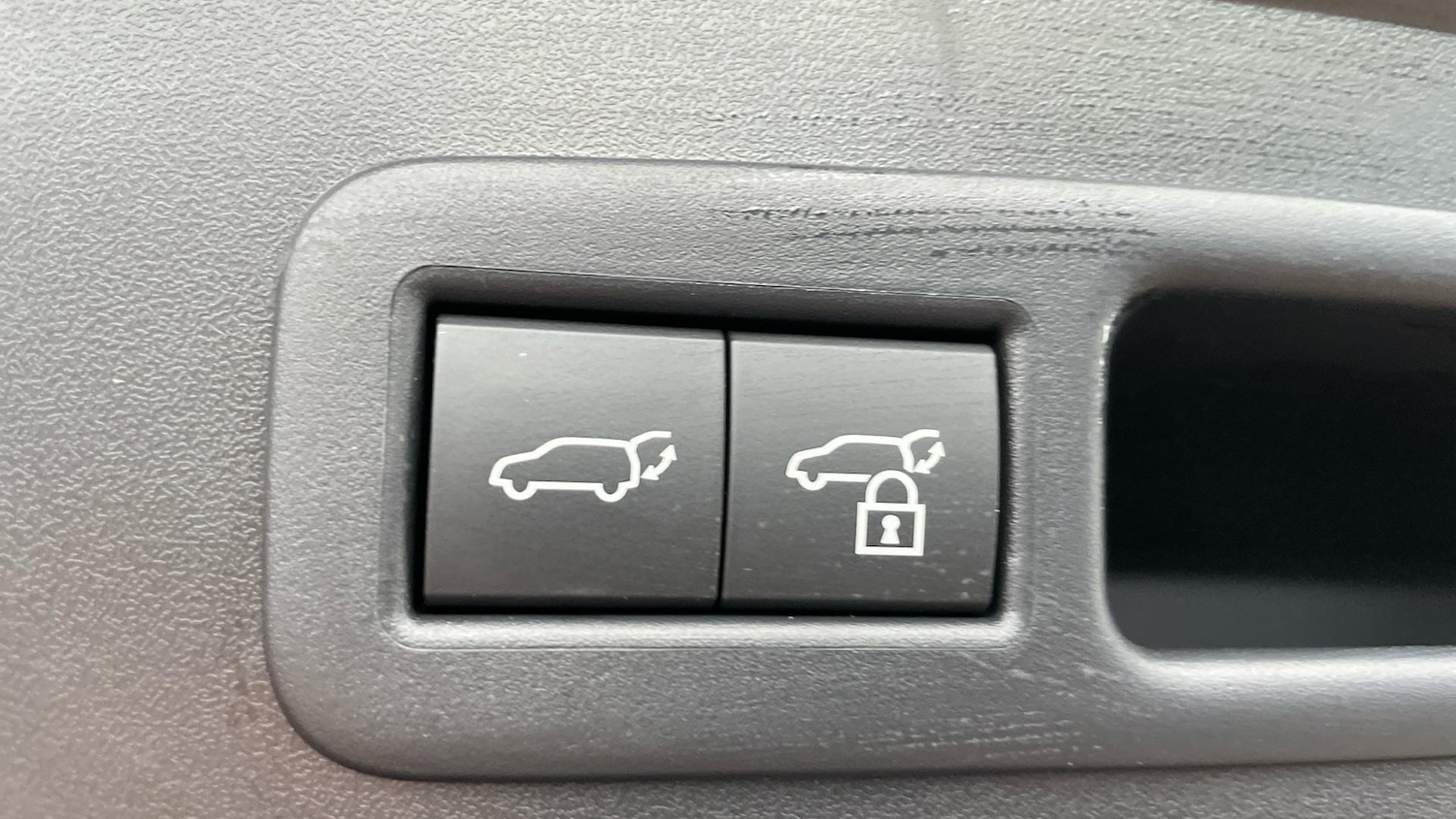 Used Lexus UX 2024 for sale - 76398783: Photo 29