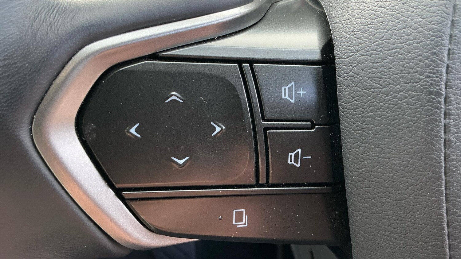 Used Lexus NX 2023 for sale - 76361524: Photo 36