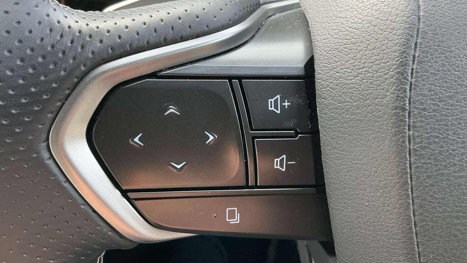 Used Lexus NX 2025 for sale - 77073843: Photo 33