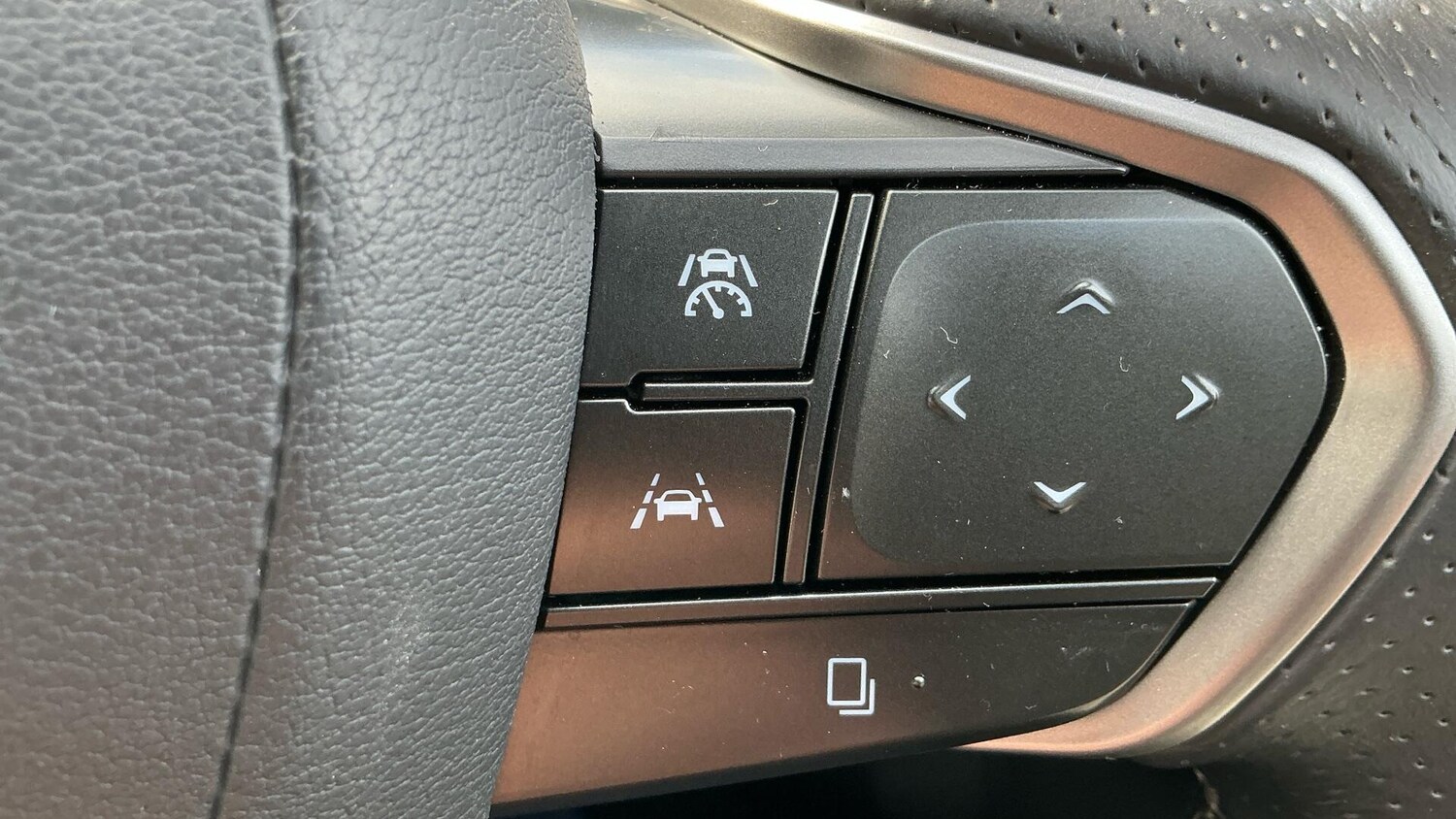 Used Lexus NX 2025 for sale - 77073843: Photo 34