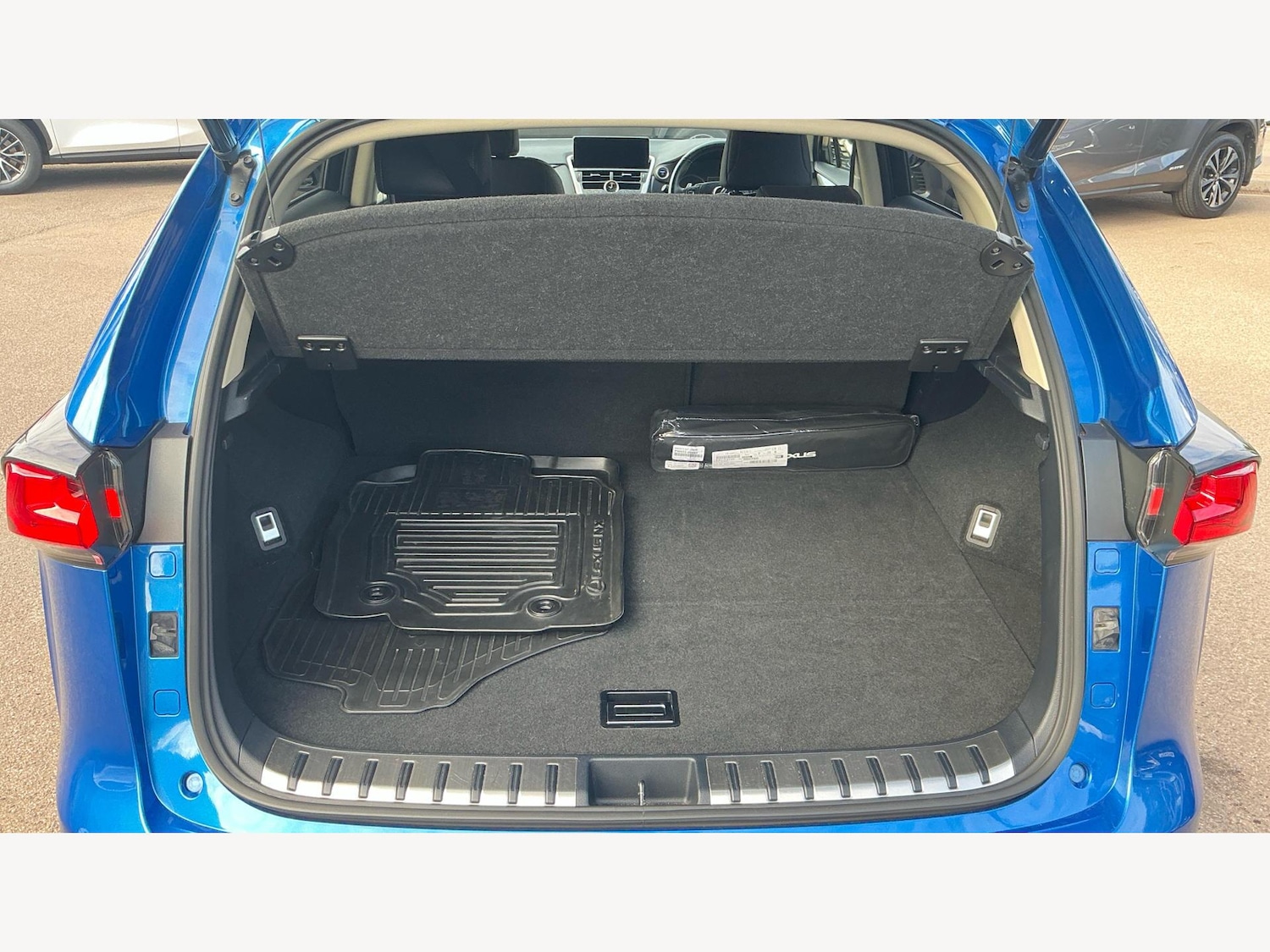 Used Lexus NX 2018 for sale - 75927704: Photo 17