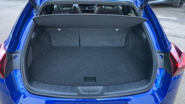 Used Lexus UX 2024 for sale - 76284088: Photo 15