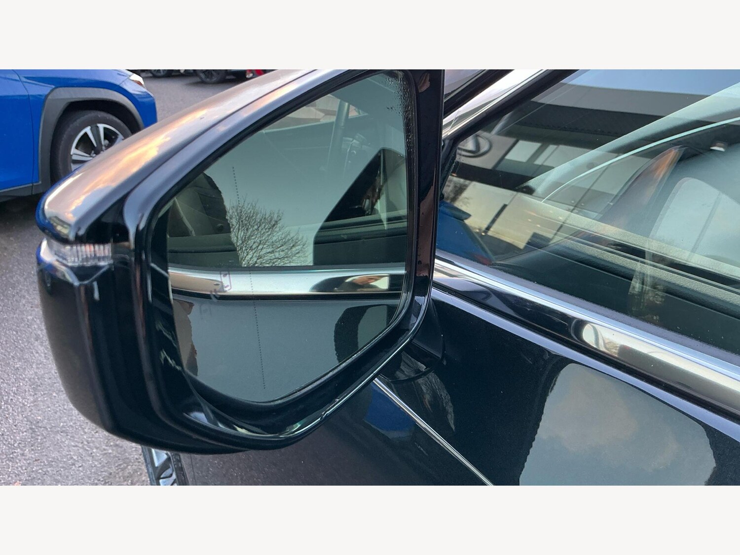 Used Lexus ES 2023 for sale - 76780591: Photo 32