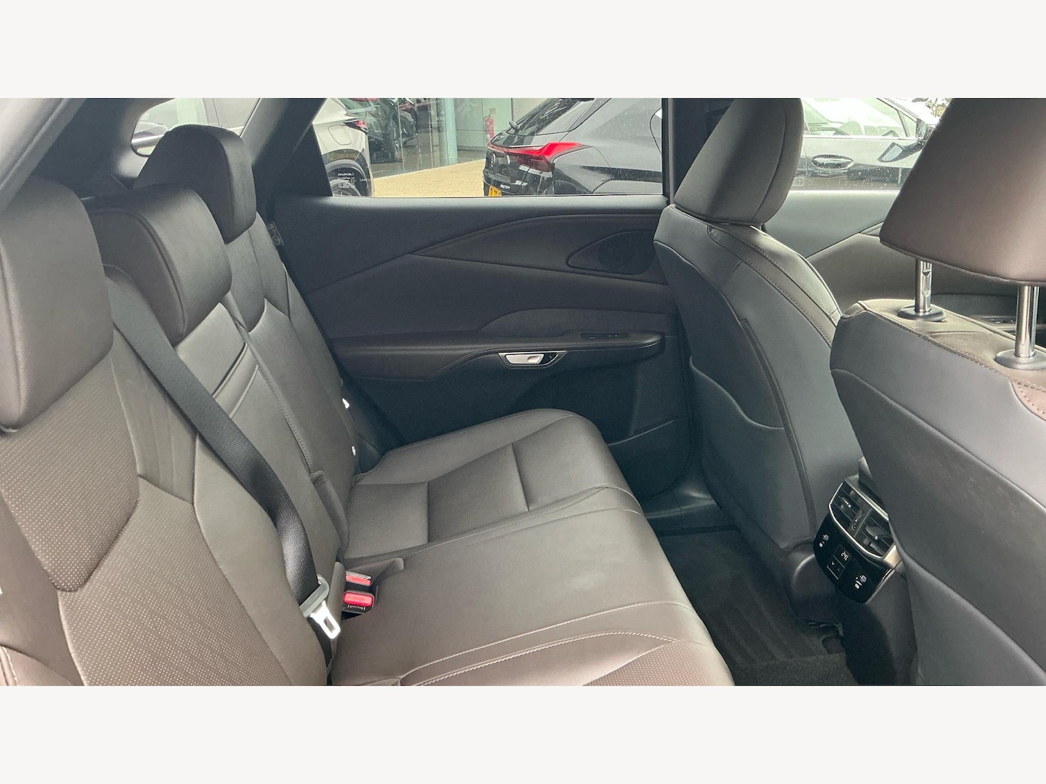 Used Lexus RX 2024 for sale - 76138597: Photo 11